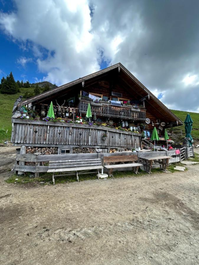 Apartamento Haus Laubreuter Kaprun Exterior foto
